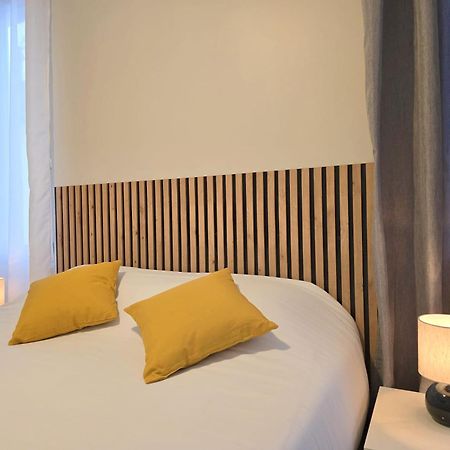 Trianon Saint Ouen Hotel Buitenkant foto